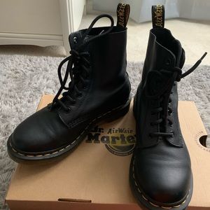 size 6 doc martens